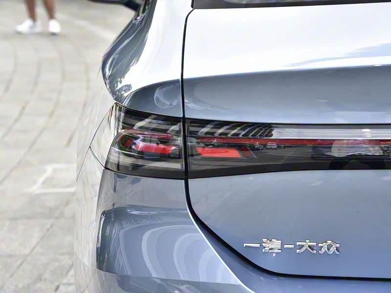 速腾刹车灯泡的价格是多少